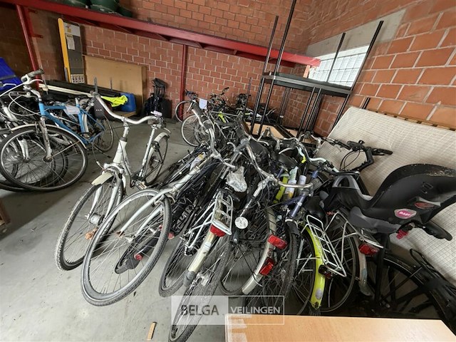 10 fietsen - afbeelding 3 van  5