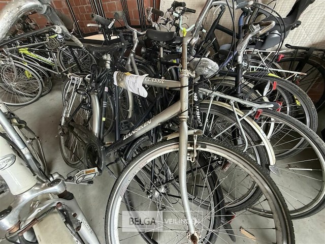 10 fietsen - afbeelding 4 van  5