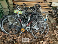 ± 10 fietsen - afbeelding 1 van  4