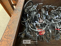 ± 10 fietsen - afbeelding 1 van  1