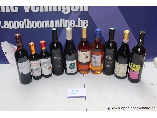 10 flessen diverse wijn - afbeelding 1 van  3