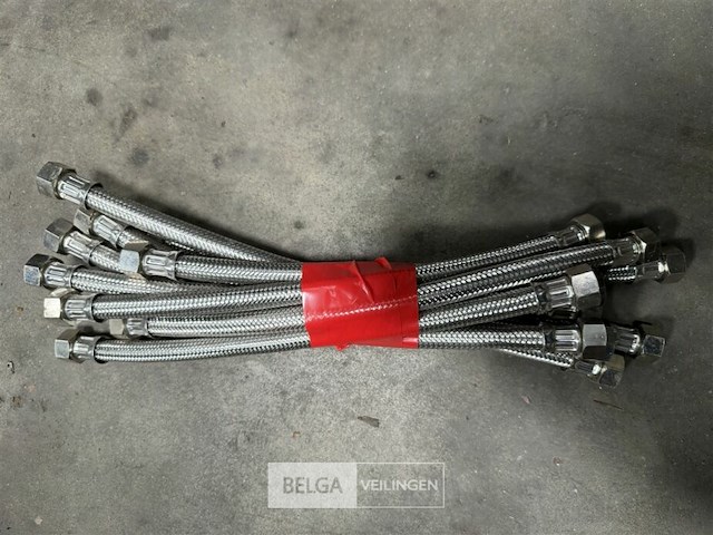 ± 10 flexibele sanitaire slangen - afbeelding 1 van  1
