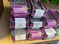 10 grijp dozen met nagels - afbeelding 6 van  7