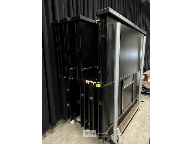 10 houten afzethekken - afbeelding 1 van  12