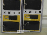 10 kofferlabels+hangslotset - afbeelding 3 van  3