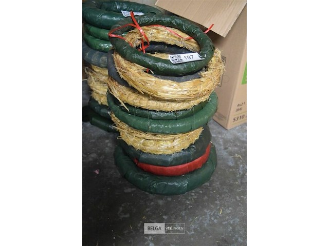 10 kransen - afbeelding 1 van  4