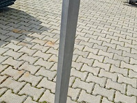 10 kunststof paal 110cm met voet - afbeelding 2 van  3
