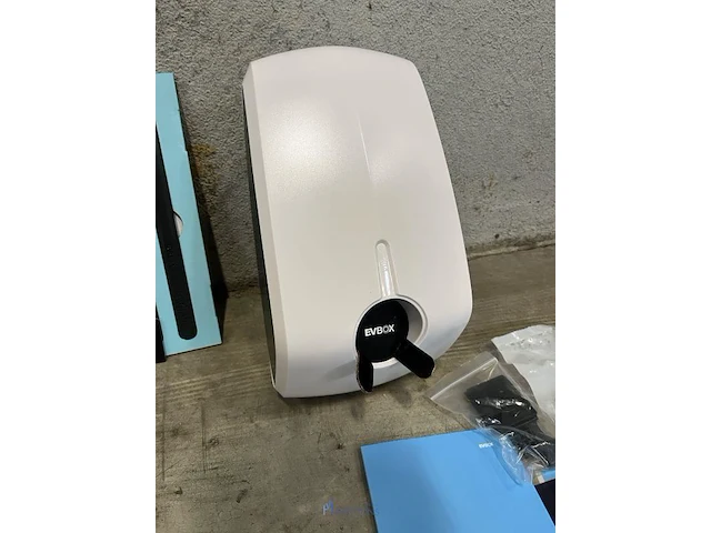 10 laadstations evbox elvi - 11 kw - afbeelding 12 van  27