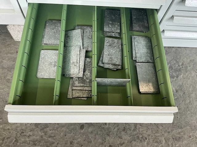 10-laden materiaalkast (2x) - afbeelding 6 van  7