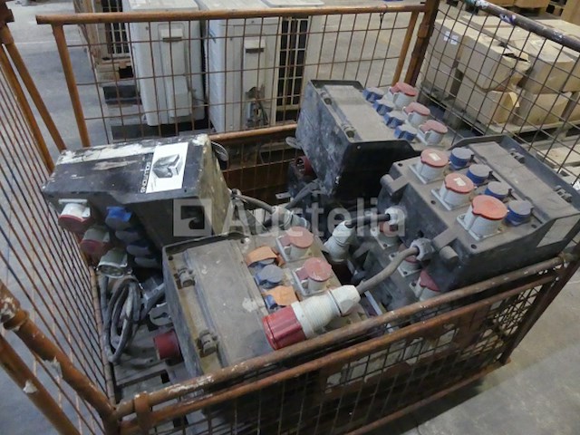 10 mennekes bouwkapellen - afbeelding 4 van  10