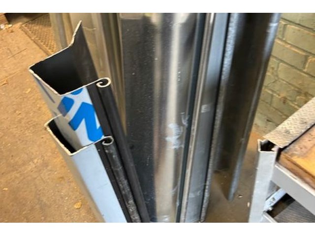 10 metalen goten - afbeelding 3 van  6