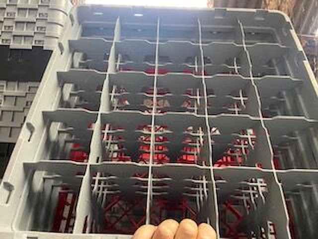 10 modulaire opbergbakken met verhogingen en verdelingen - afbeelding 5 van  6