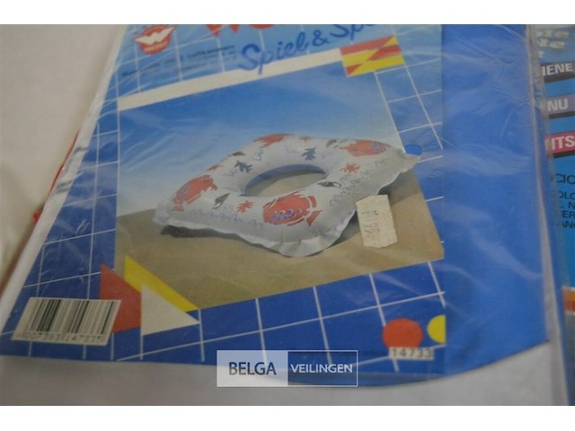 ±10 opblaasbare banden ( zwembad) - afbeelding 3 van  3