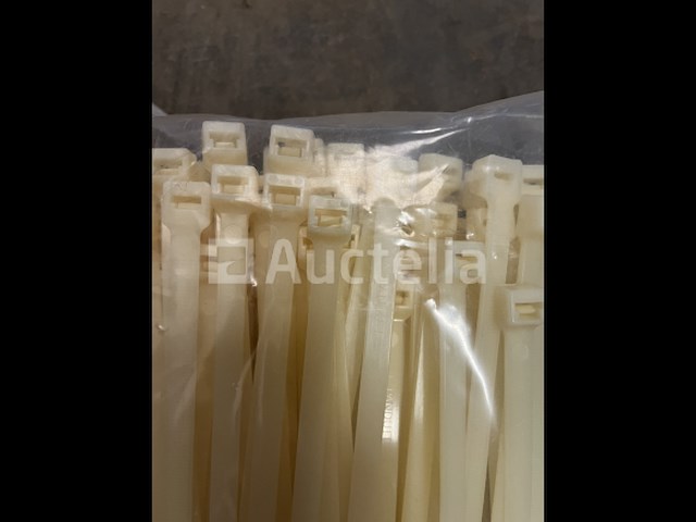 10 pakken a 100 stuks panduit kabelbinders - afbeelding 1 van  4