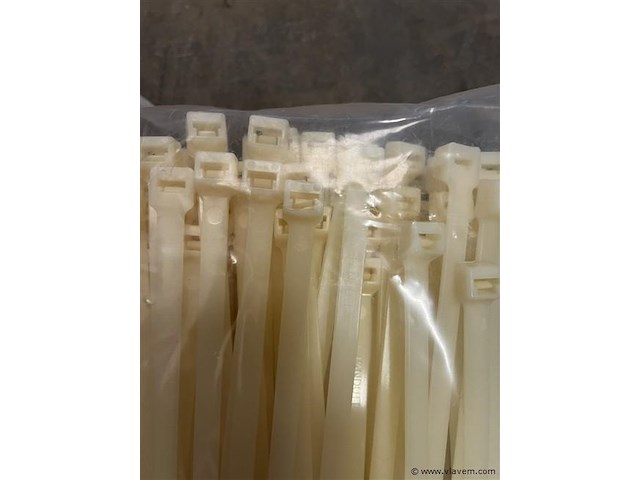 10 pakken a 100 stuks panduit kabelbinders - afbeelding 4 van  4
