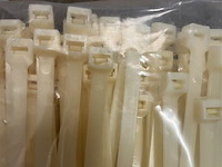 10 pakken a 100 stuks panduit kabelbinders - afbeelding 4 van  4
