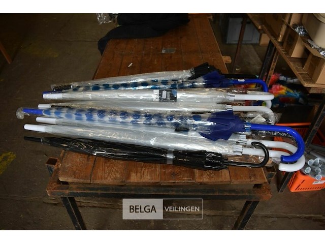 10 paraplu's - afbeelding 1 van  3