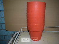 10 plastieken bloempotten - afbeelding 2 van  2