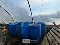 10 plastieken vaten - afbeelding 1 van  2