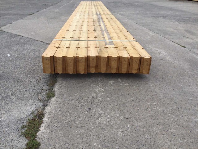 10 spanten - loods 10x36 - afbeelding 24 van  32