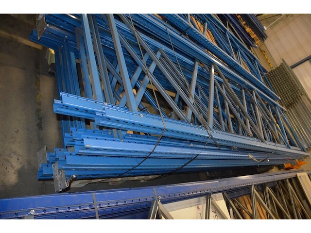 10 staandeers blauw afm. 6m hoogte en 1,10m breedte stow - afbeelding 6 van  7
