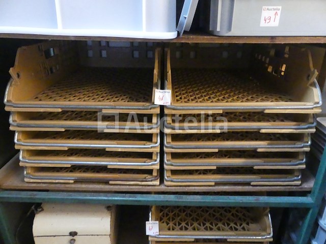 10 stapelbare broodbakjes 70x50 cm - afbeelding 2 van  5