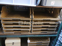 10 stapelbare broodbakjes 70x50 cm - afbeelding 1 van  6