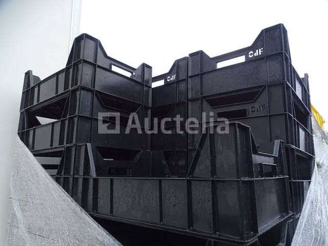 10 stapelbare containers - afbeelding 1 van  6