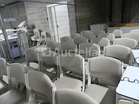 10 stoelen - afbeelding 2 van  6