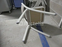 10 stoelen - afbeelding 3 van  6