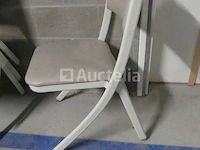 10 stoelen - afbeelding 4 van  6
