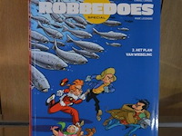 ±10 stripverhalen; robbedoes