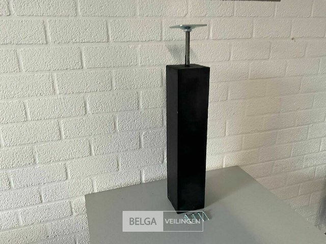 10 stuks beton poer met montageplaat - afbeelding 2 van  4