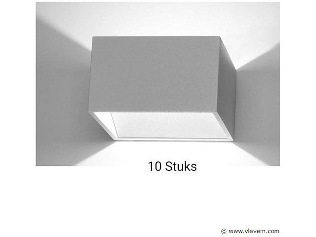 10 stuks wandarmatuur van orbit - afbeelding 1 van  2