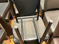10-tal kunstlederen stoelen divers - afbeelding 2 van  3