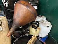 10 vaten/bidons - afbeelding 4 van  4