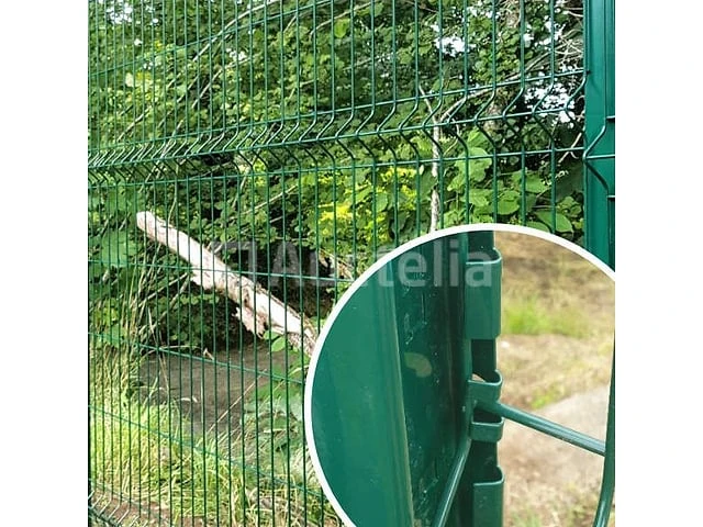 10 vierkante ral 6005 aluminium palen van 220 cm - afbeelding 1 van  1