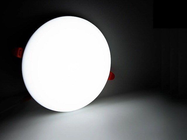 10 x 18w inbouw led paneel met verstelbaar klemsystem 6000k - afbeelding 1 van  9