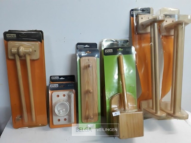 10 x badkamertoebehoren uit hout 5 assorti - afbeelding 2 van  3