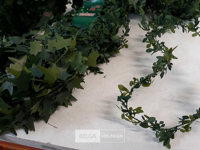 10 x draad 5 m met blaadjes groen 2 assorti - afbeelding 3 van  3