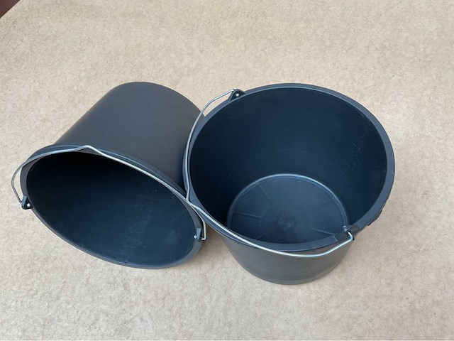 10 x emmer 20 liter - afbeelding 1 van  2