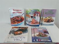 10 x kookboek 5 verschillende - afbeelding 1 van  2