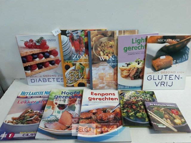 10 x kookboeken 10 verschillende - afbeelding 1 van  3