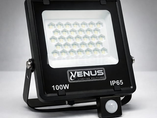 10 x led schijnwerper 100w met bewegingssensor – 4000k neutraal wit – ip65 – flag-100 - afbeelding 1 van  5