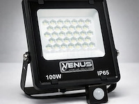 10 x led schijnwerper 100w met bewegingssensor – 4000k neutraal wit – ip65 – flag-100 - afbeelding 1 van  5