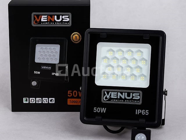 10 x led schijnwerper 50w met bewegingssensor – 6500k koud wit – ip65 – flag-50 - afbeelding 2 van  5