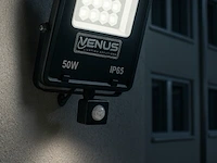10 x led schijnwerper 50w met bewegingssensor – 6500k koud wit – ip65 – flag-50 - afbeelding 2 van  6