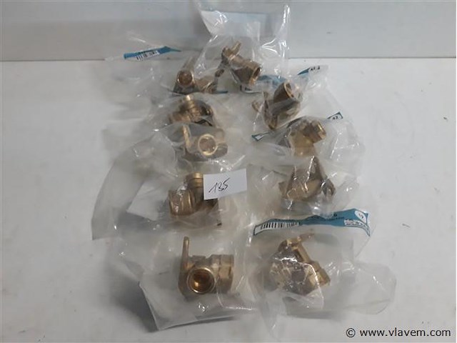 10 x muurbevestiging soldeer koper 15mm x ½ f - afbeelding 1 van  2