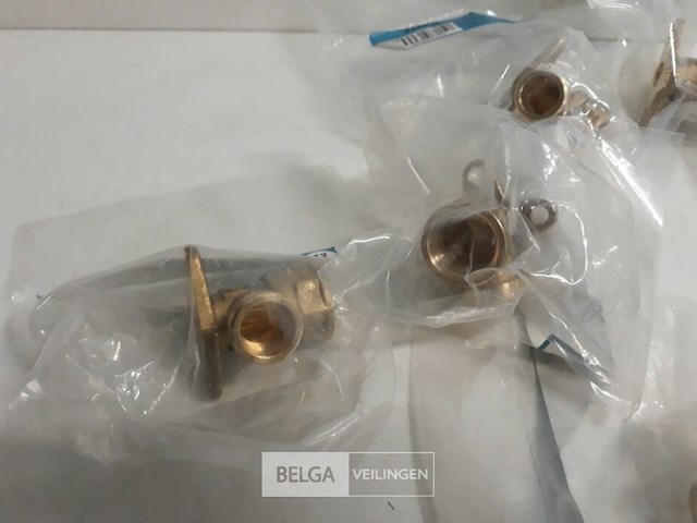 10 x muurbevestiging soldeer koper 15mm x ½ f - afbeelding 3 van  3