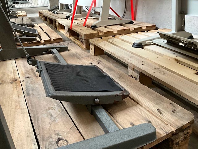 10 x singer naaimachines (werkend) - afbeelding 5 van  15